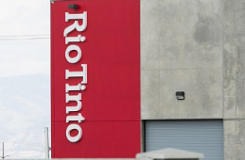 Rio Tinto has agreed to pay AUS$ 1 billion to settle a dispute with Australian Taxation Office over its Singapore Marketing Hub